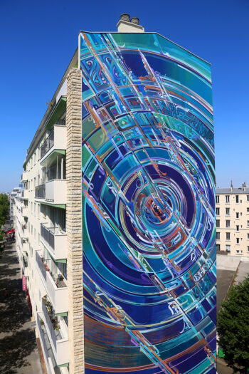 Evolution, mural in Paris