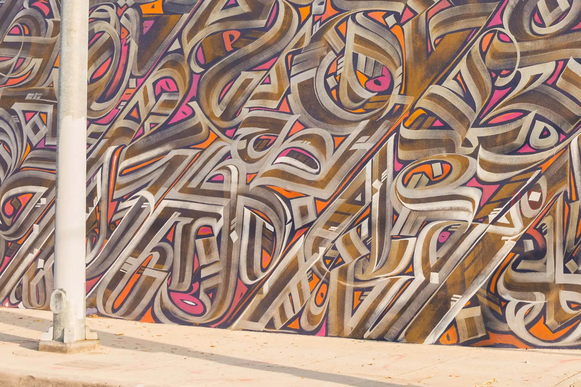 Fresque murale de 600m2 réalisée à Miami pour KUFA Gallery