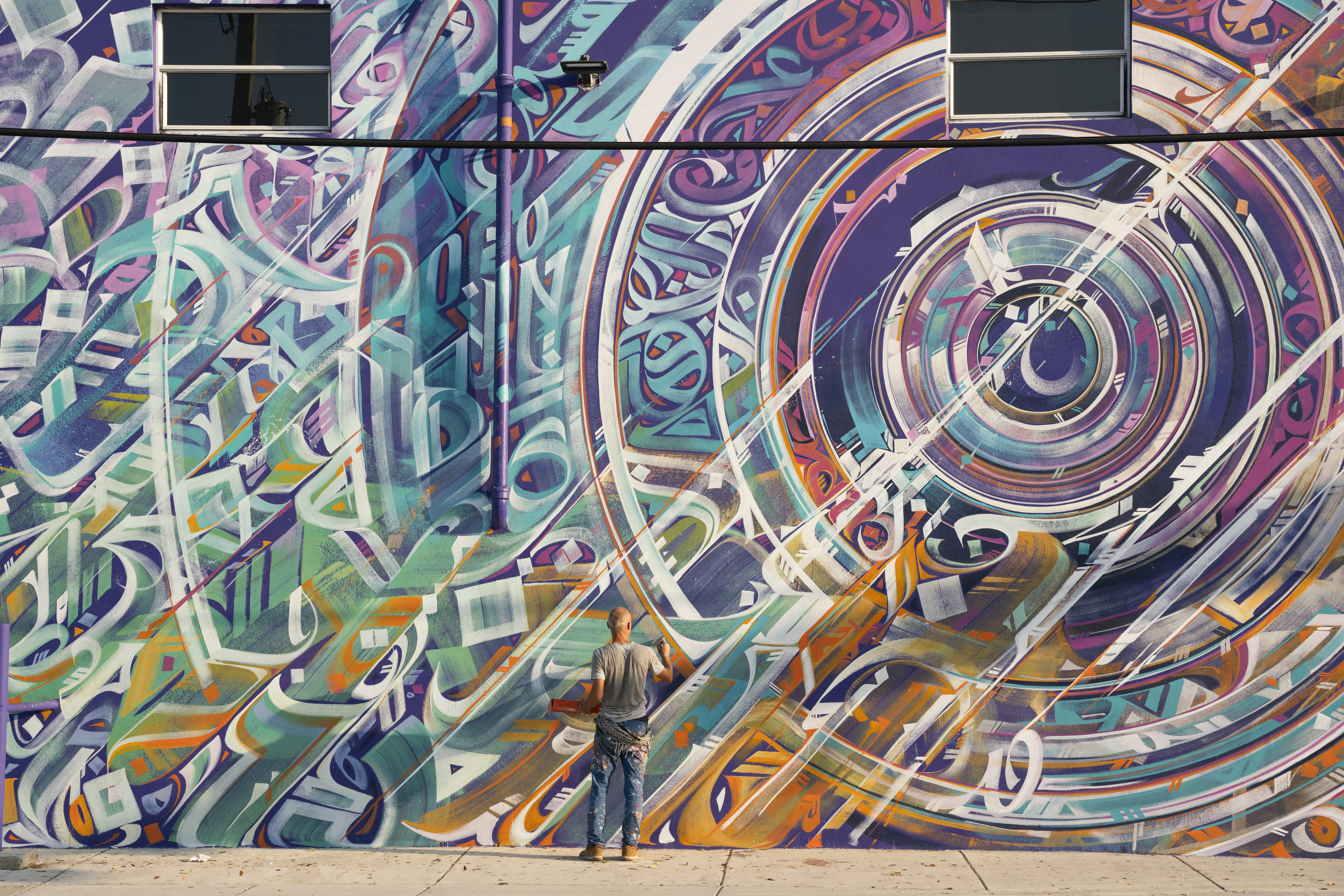 Fresque murale de 600m2 réalisée à Miami pour KUFA Gallery